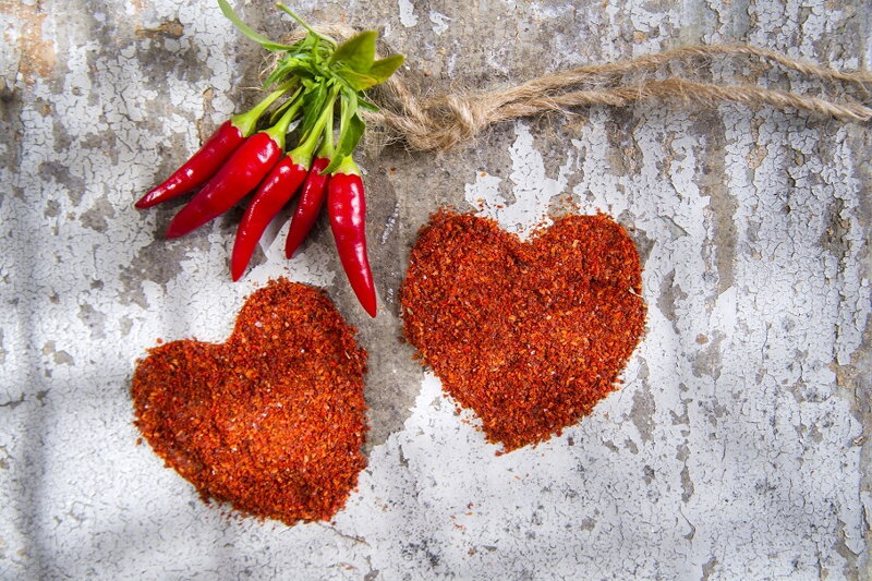 10 REASONS WHY TO EAT CHILLI PEPPERS