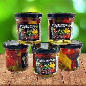 Eingelegte Carolina Reaperi mit Jolokia und Jalapeno / Pickled Carolina Reaper chilli with Jolokia and Jalapeno 